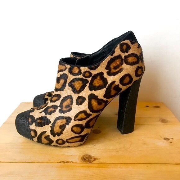 *SOLD* Sam Edelman Felix Calf Hair Leopard High Heel Booties Size: 7 - Picture 3 of 11